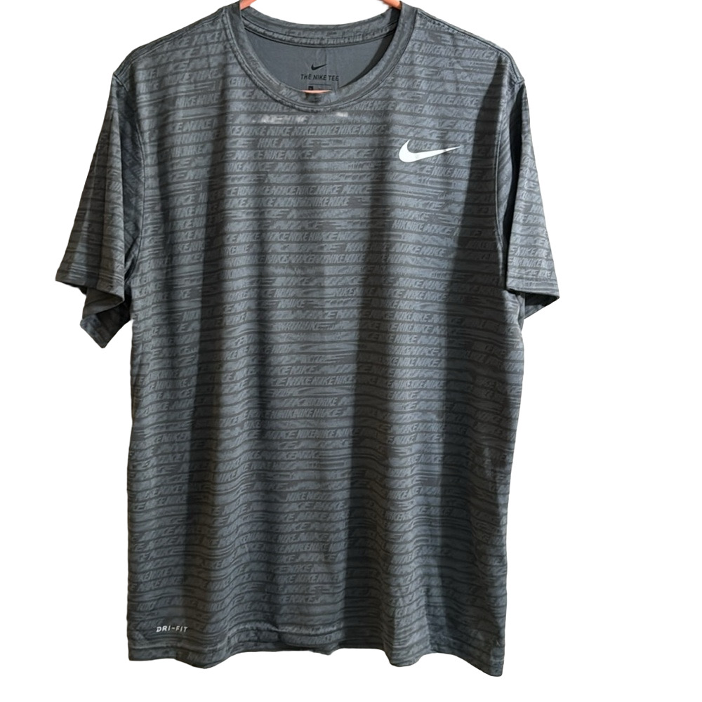 The Nike Tee